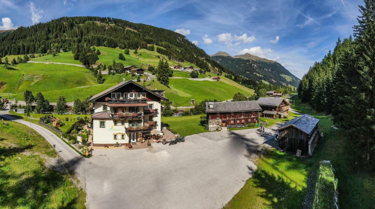 Hotel Garni Gruenmoos Sankt Jakob in Defereggen Exterior photo